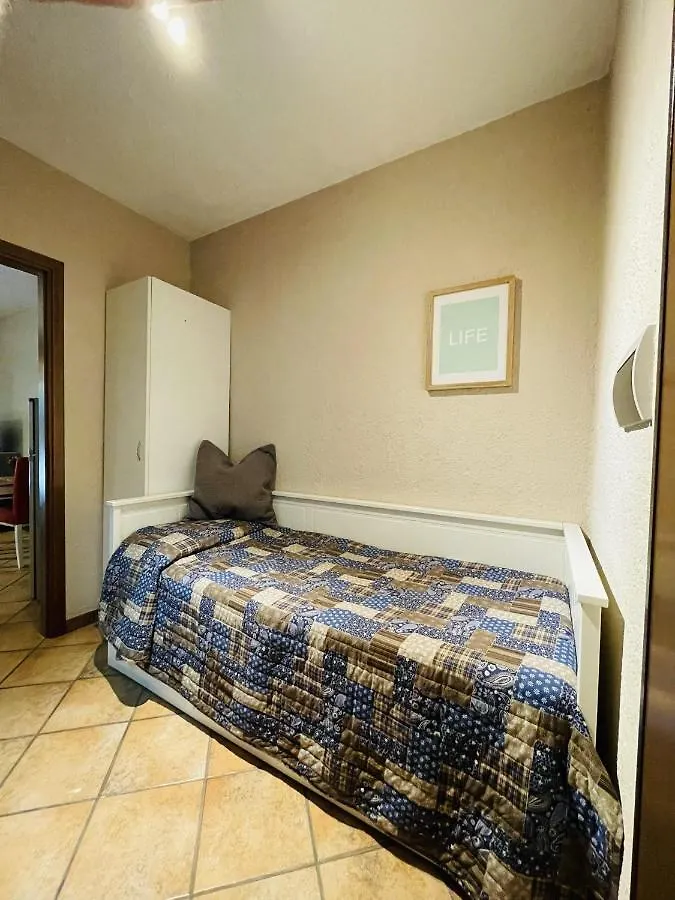 Apartament Borgo Del Nibbio Porto Levante 0*,  Włochy