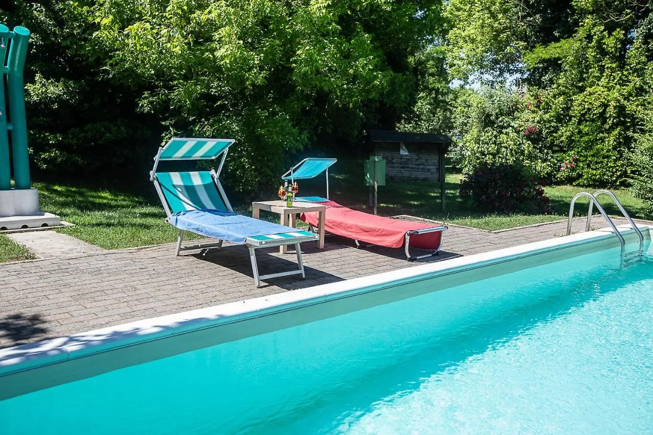 Apartament Borgo Del Nibbio Porto Levante 0*,  Włochy